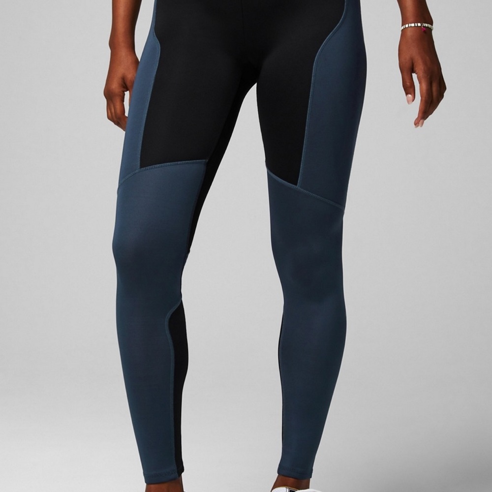 Fabletics Black and Blue Leggings Sleek Athletic Fit